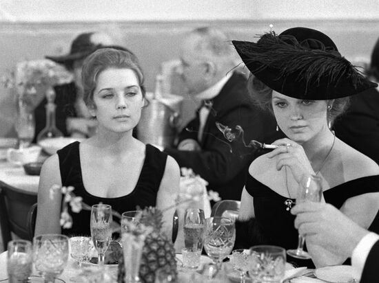 ALFEROVA PENKINA FILM TRIBULATIONS 