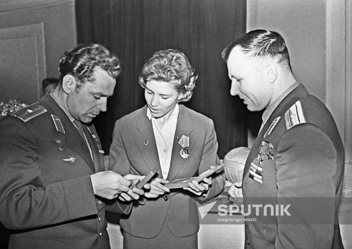 LATYNINA GAGARIN TITOV