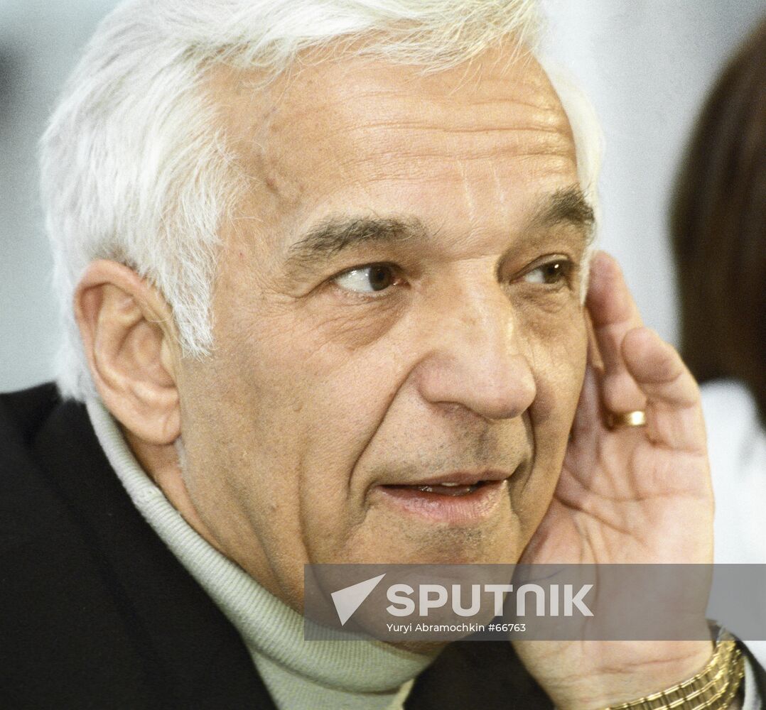 ASHKENAZY