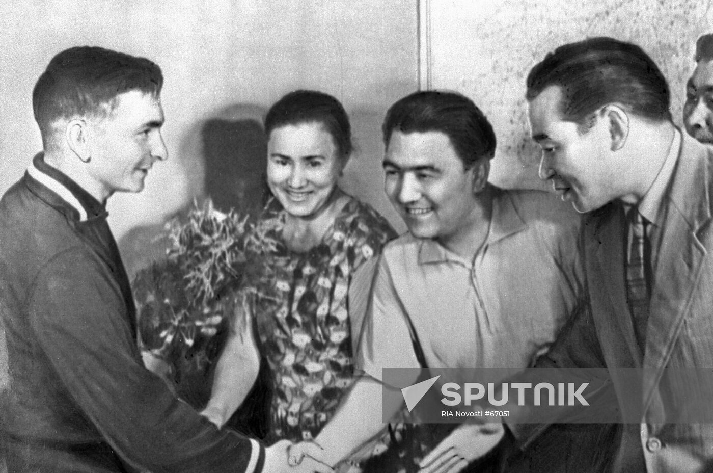 Bykovsky Congratulated for Successful Mission