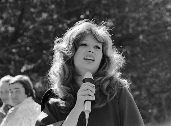 PUGACHEVA PERFORMANCE