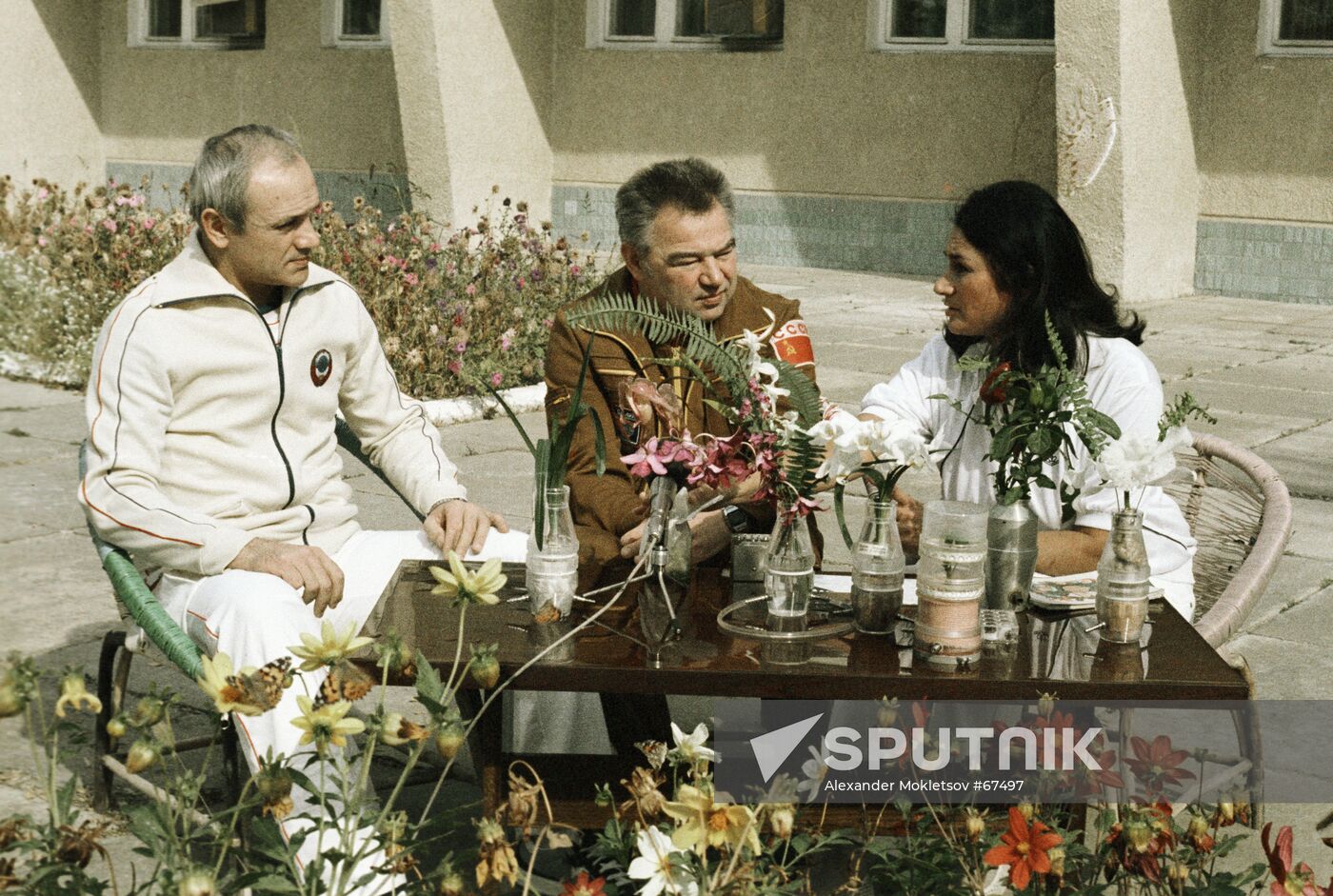 DZHANIBEKOV GRECHKO NECHITAILO