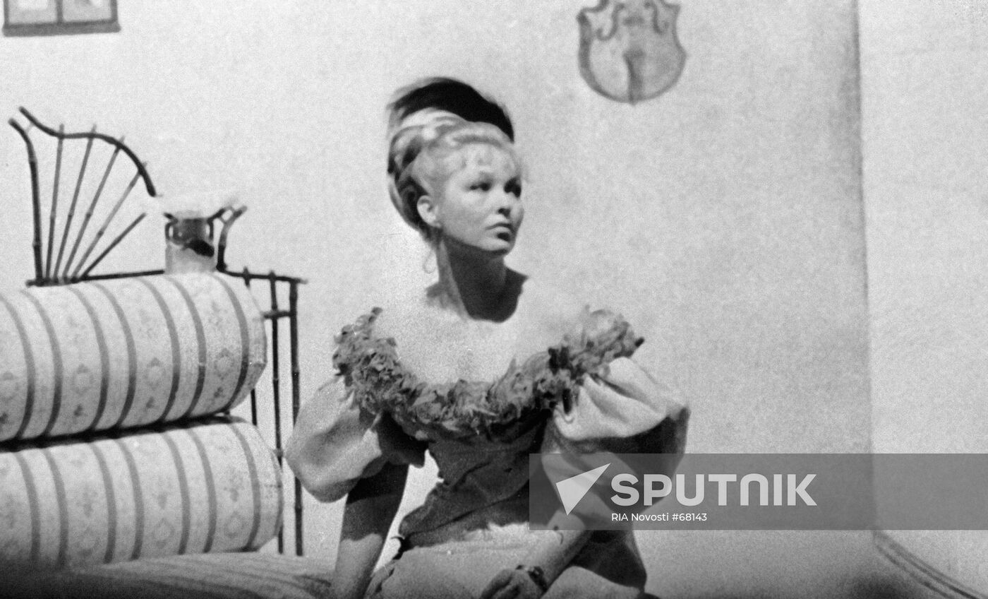 VLADI SHORT STORY PLOT