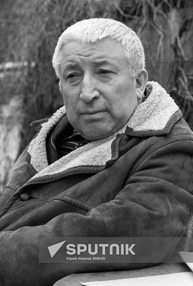 GAMZATOV