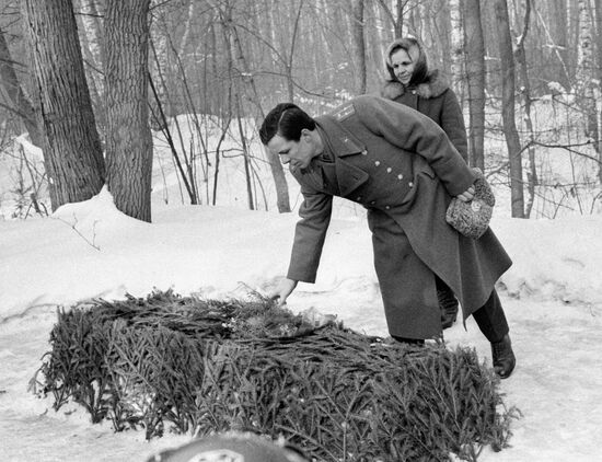 KHRUNOV YASNAYA POLYANA