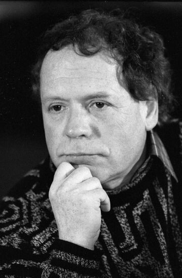 EDVARD RADZINSKY