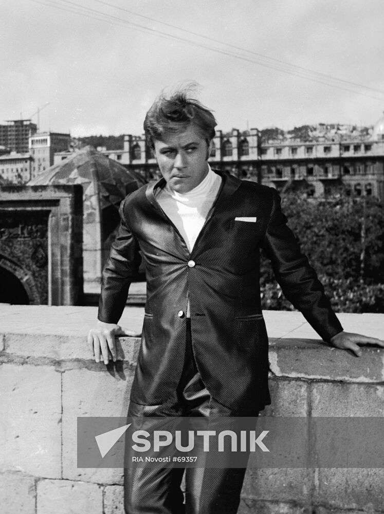 MIRONOV "THE DIAMOND ARM"