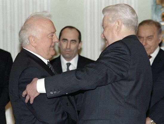 YELTSIN SHEVARDNADZE