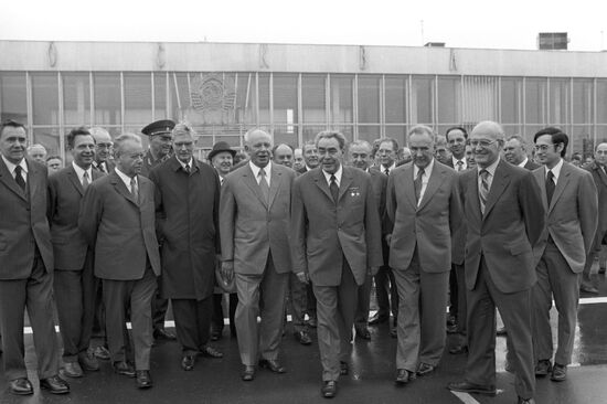 Leonid Brezhnev leaves for a visit to the United States