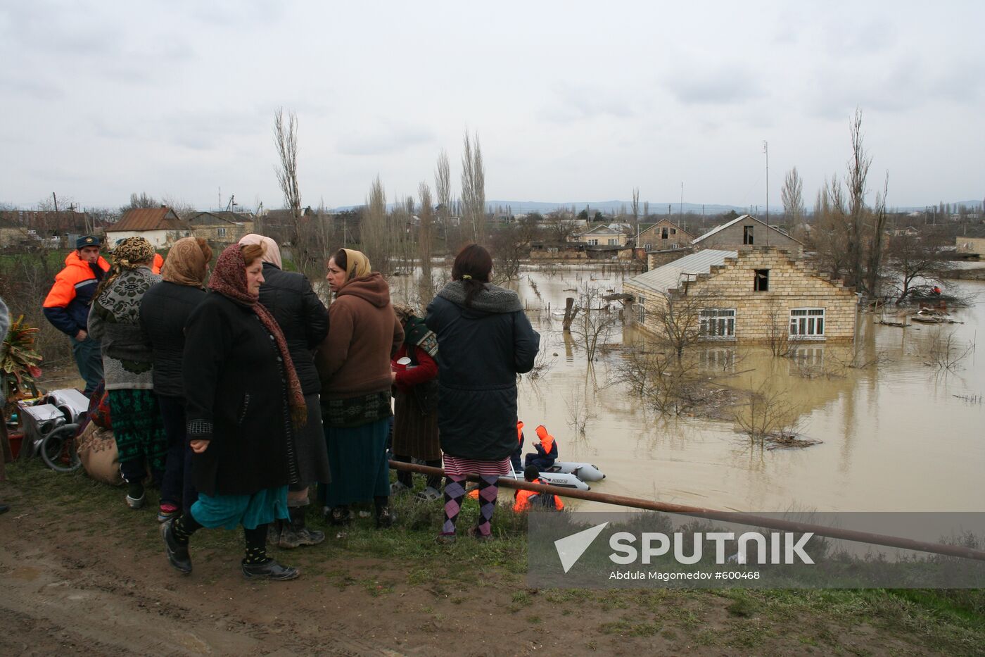 Dagestan's Mamedkala village residents cope with flood