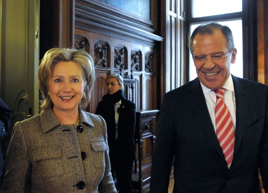 Sergei Lavrov meeting with Hillary Clinton