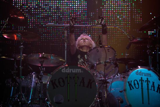 James Kottak