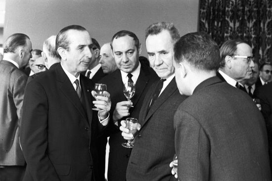 Alexey Kosygin conversing with French Congressmen