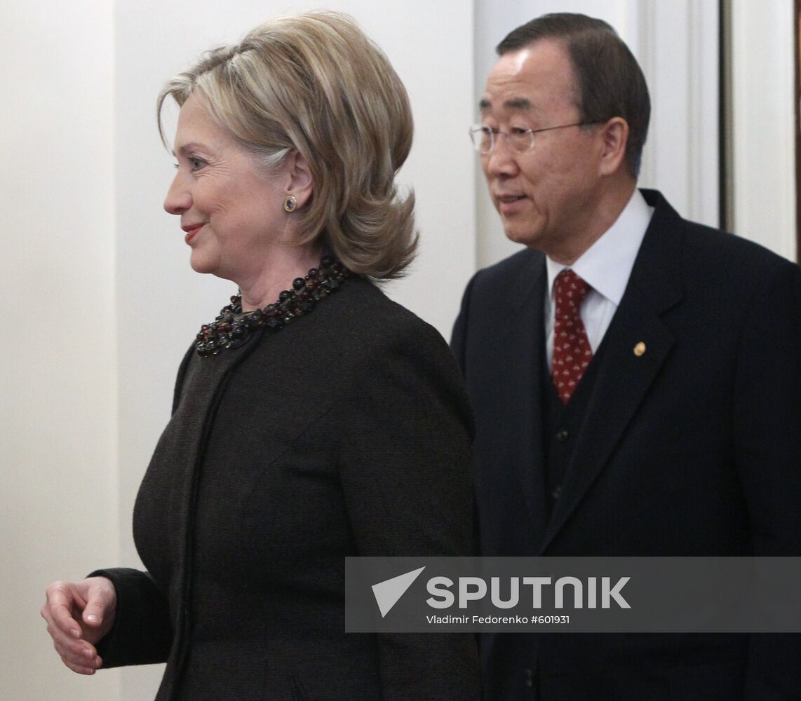 Hillary Clinton and Ban Ki-moon