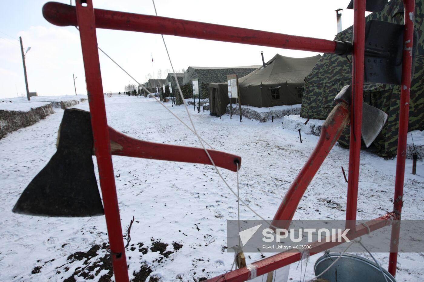 Division tactical maneuvers of anti-aircraft defense