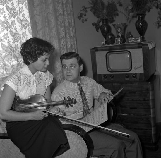 Violinist Igor Bezrodny with his wife Svetlana
