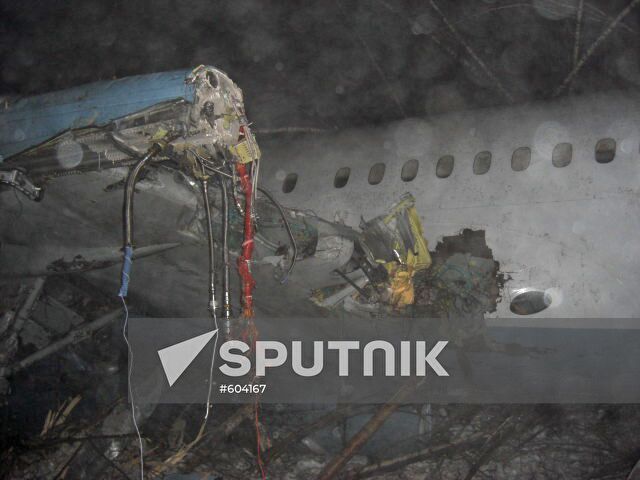 Aviastar-TU aircraft makes emergency landing