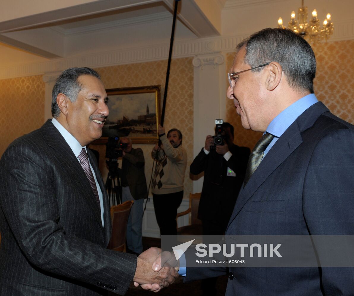 Lavrov meeting with Al Thani