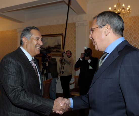Lavrov meeting with Al Thani