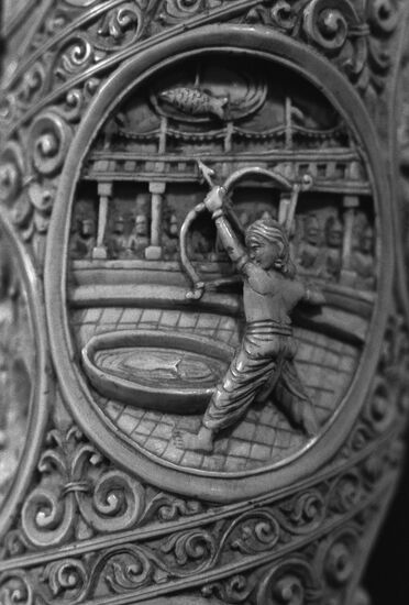 Indian medallion made of ivory