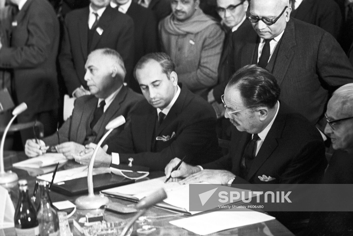 Signing of Tashkent Declaration