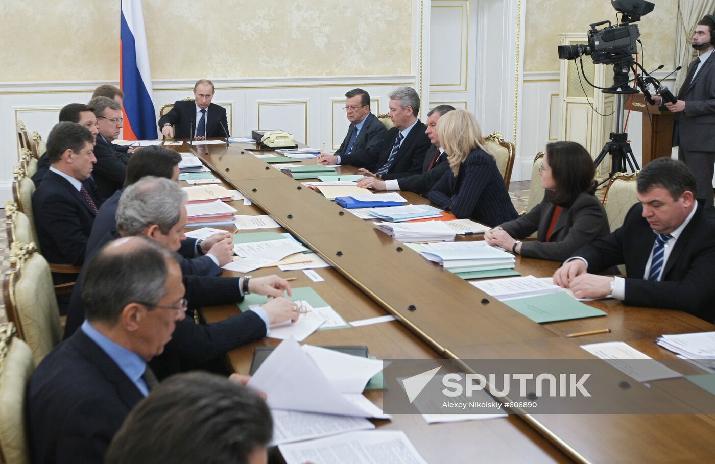 Vladimir Putin chairs Government Presidium meeting