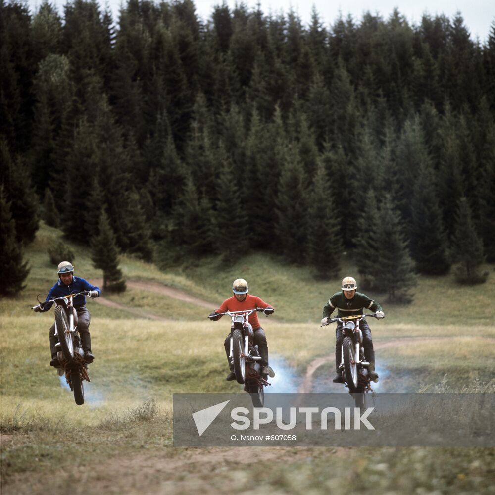 Motor racers