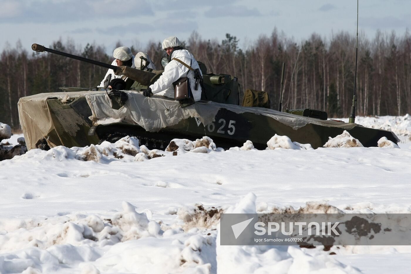 Training of 76th Guards Airborne Division