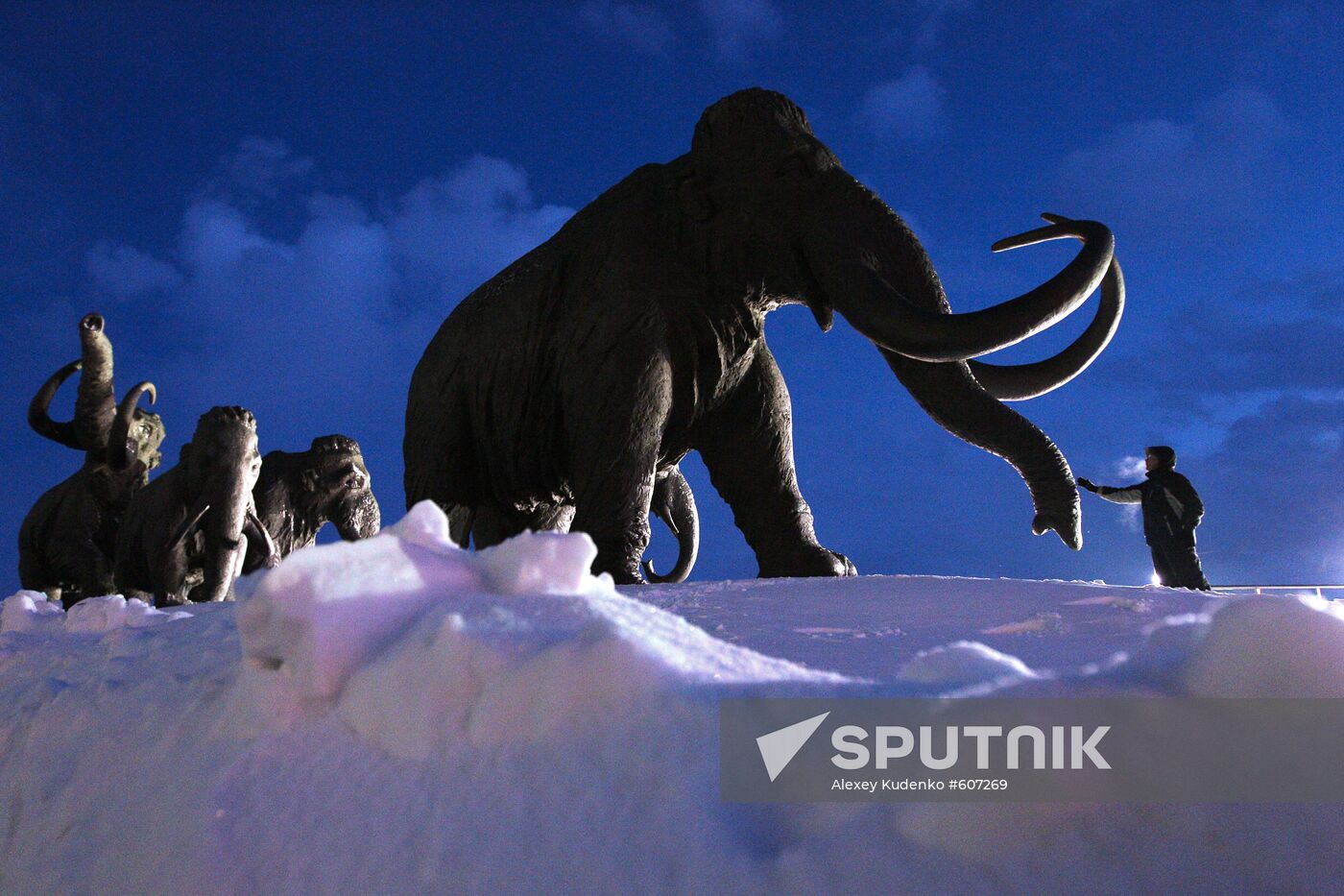 "Mammoths" sculptured composition