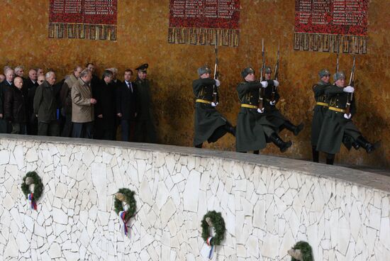 Dmitry Medvedev visits Volgograd