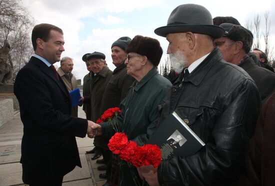 Dmitry Medvedev visits Volgograd