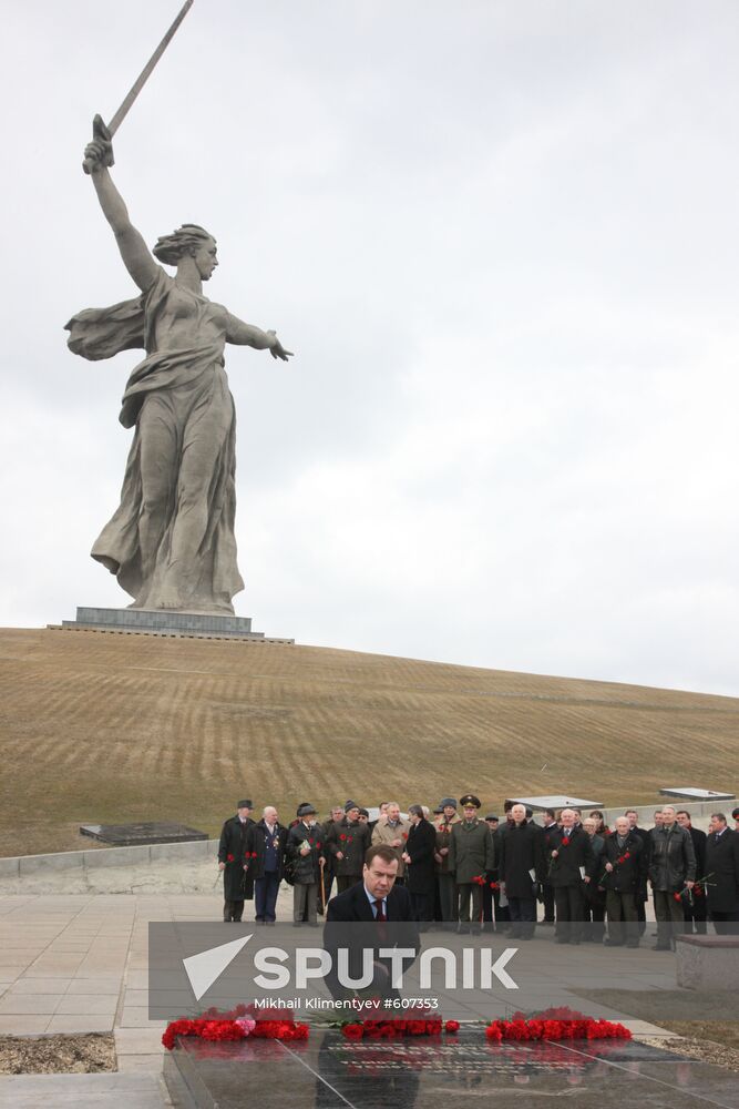 Dmitry Medvedev visits Volgograd