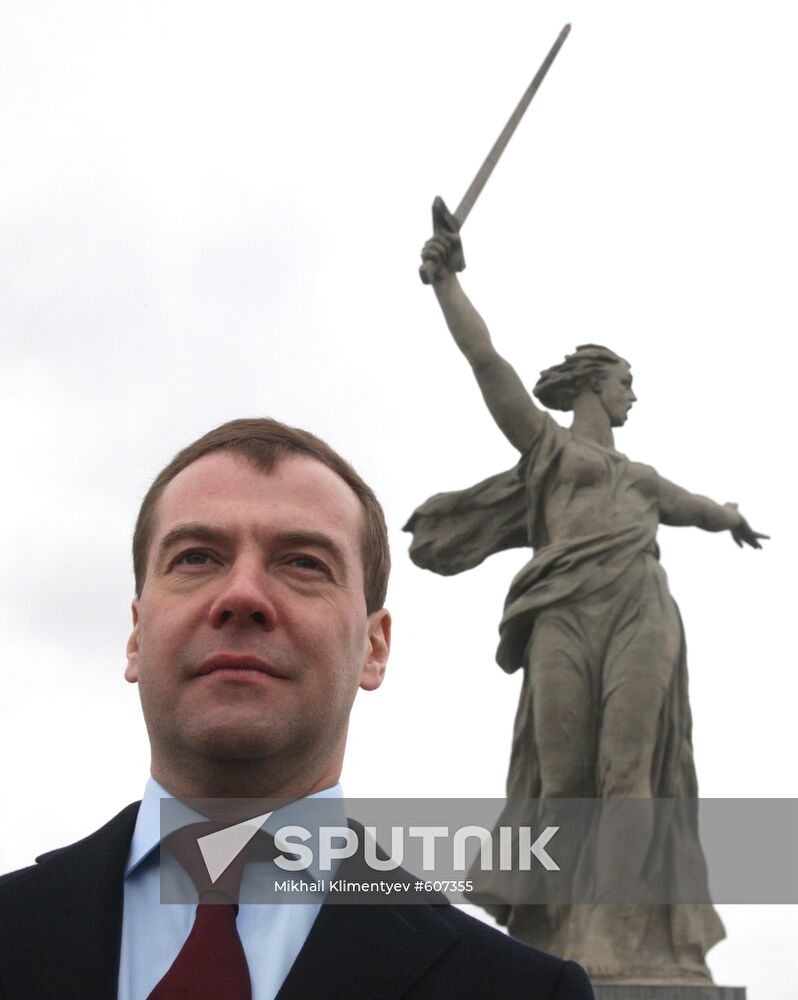 Dmitry Medvedev visits Volgograd
