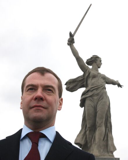 Dmitry Medvedev visits Volgograd