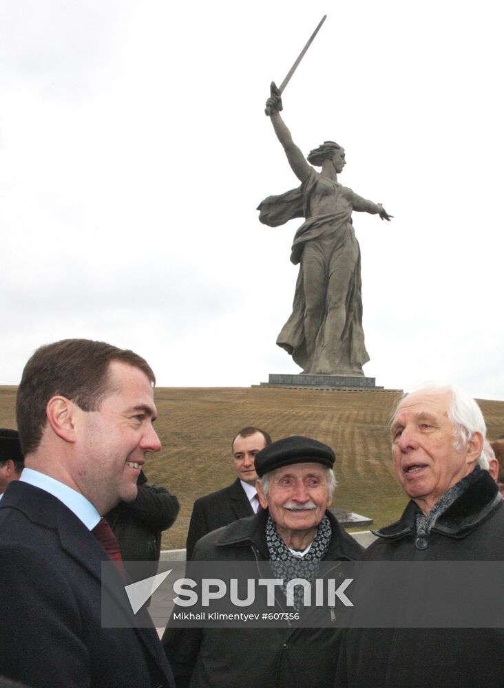 Dmitry Medvedev visits Volgograd
