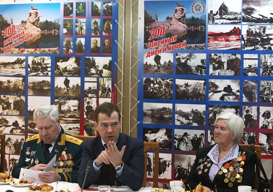 Dmitry Medvedev visits Volgograd