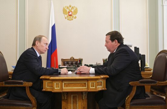 Vladimir Putin holds meetings on March 25, 2010