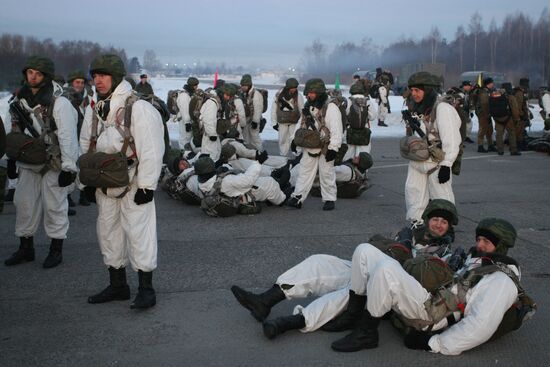 Training of 76th Guards Airborne Division