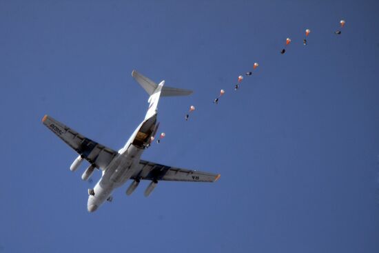 Training of 76th Guards Airborne Division