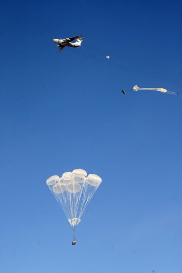 Training of 76th Guards Airborne Division