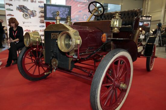 Oldtimer Gallery opens at Crocus Expo