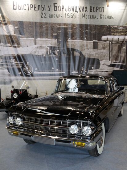 Oldtimer Gallery opens at Crocus Expo