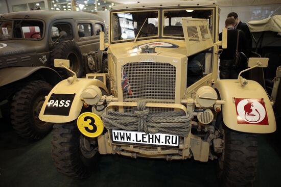 Oldtimer Gallery opens at Crocus Expo