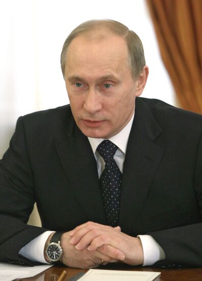 Vladimir Putin meets with Sergei Bagapsh