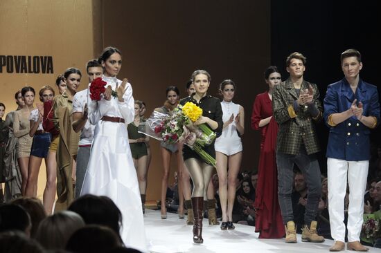 Shapovalova fashion show "Victory No. 22"