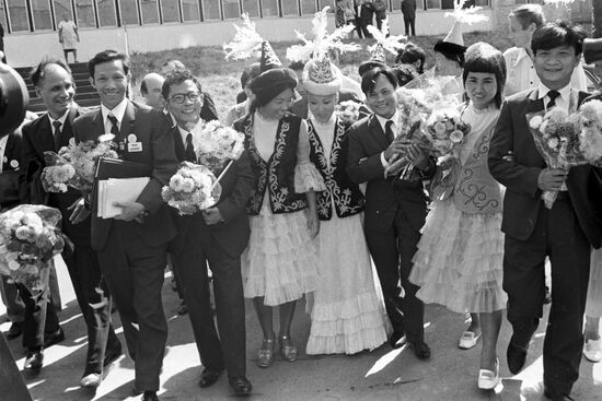 Vietnamese delegation members
