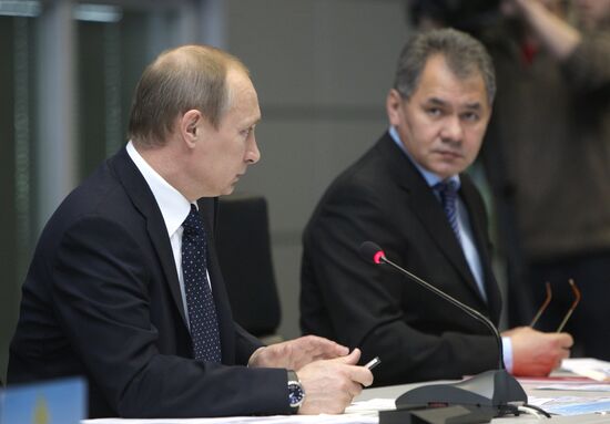 Vladimir Putin chairs Emergency Situation Commission