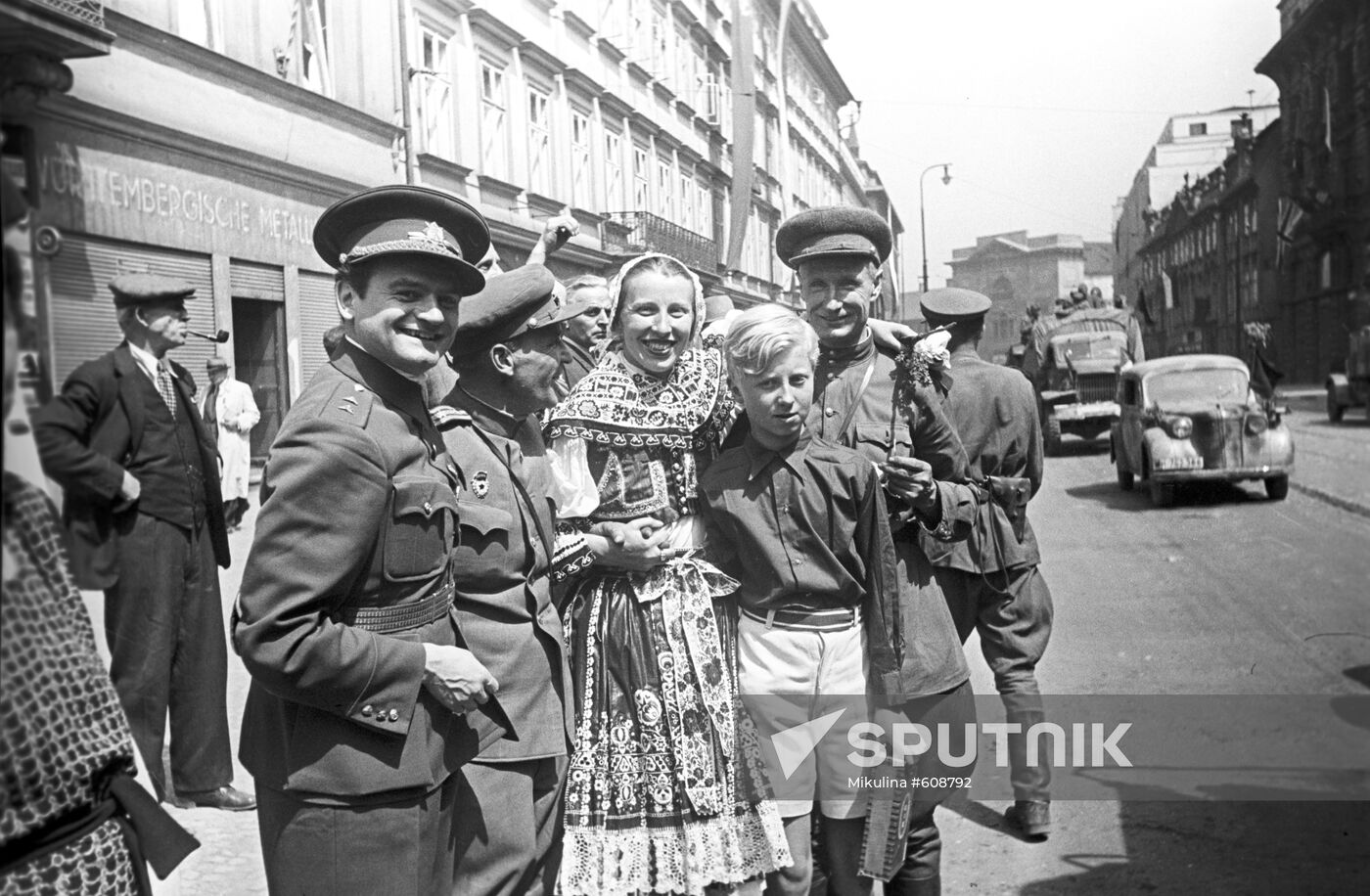 Prague residents and Soviet soldiers