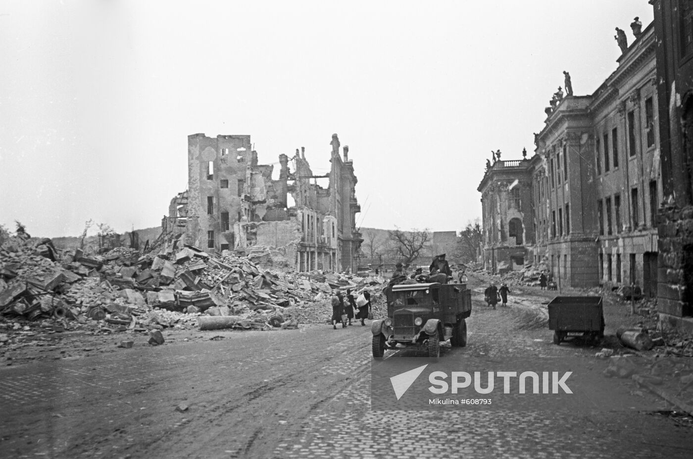 Ruins of the famous Dresden Gallery