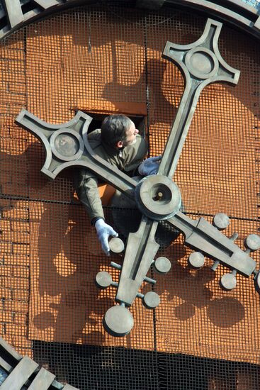 Clocks shifted to Daylight Saving Time